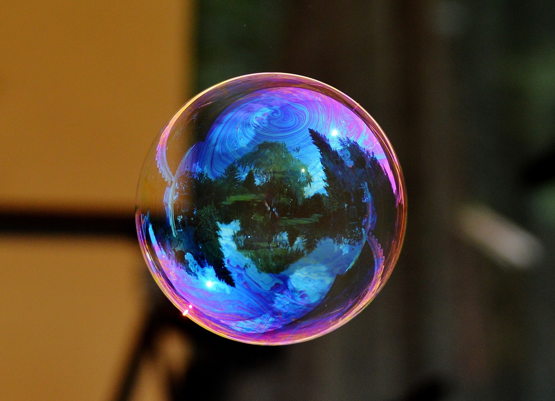soap-bubble-824591_1920